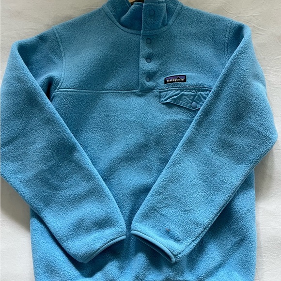 PATAGONIA WOMEN'S LIGHTWEIGHT SYNCHILLA® SNAP-T® FLEECE PULLOVER - Picture 9 of 10